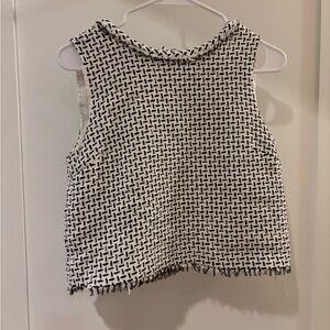 Brooks Brother Size 8 Business Black and White Business Top - runs small